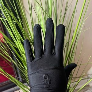 Short Black Islamic Gloves with Rose For Women